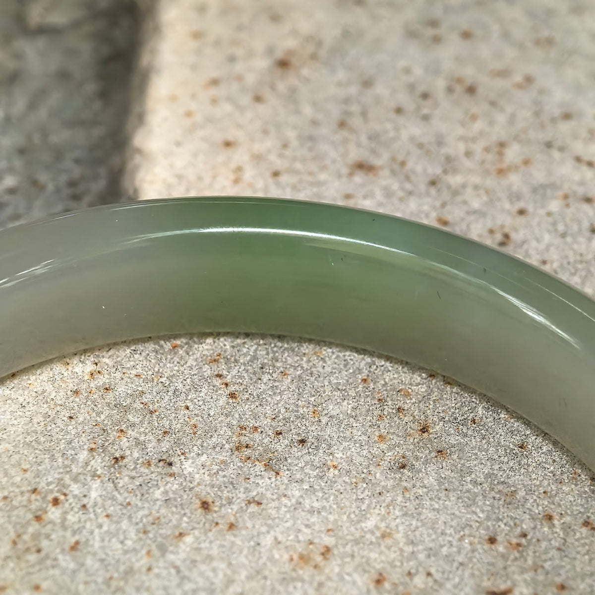 Greenish White D-Shape Nephrite Bangle -57mm