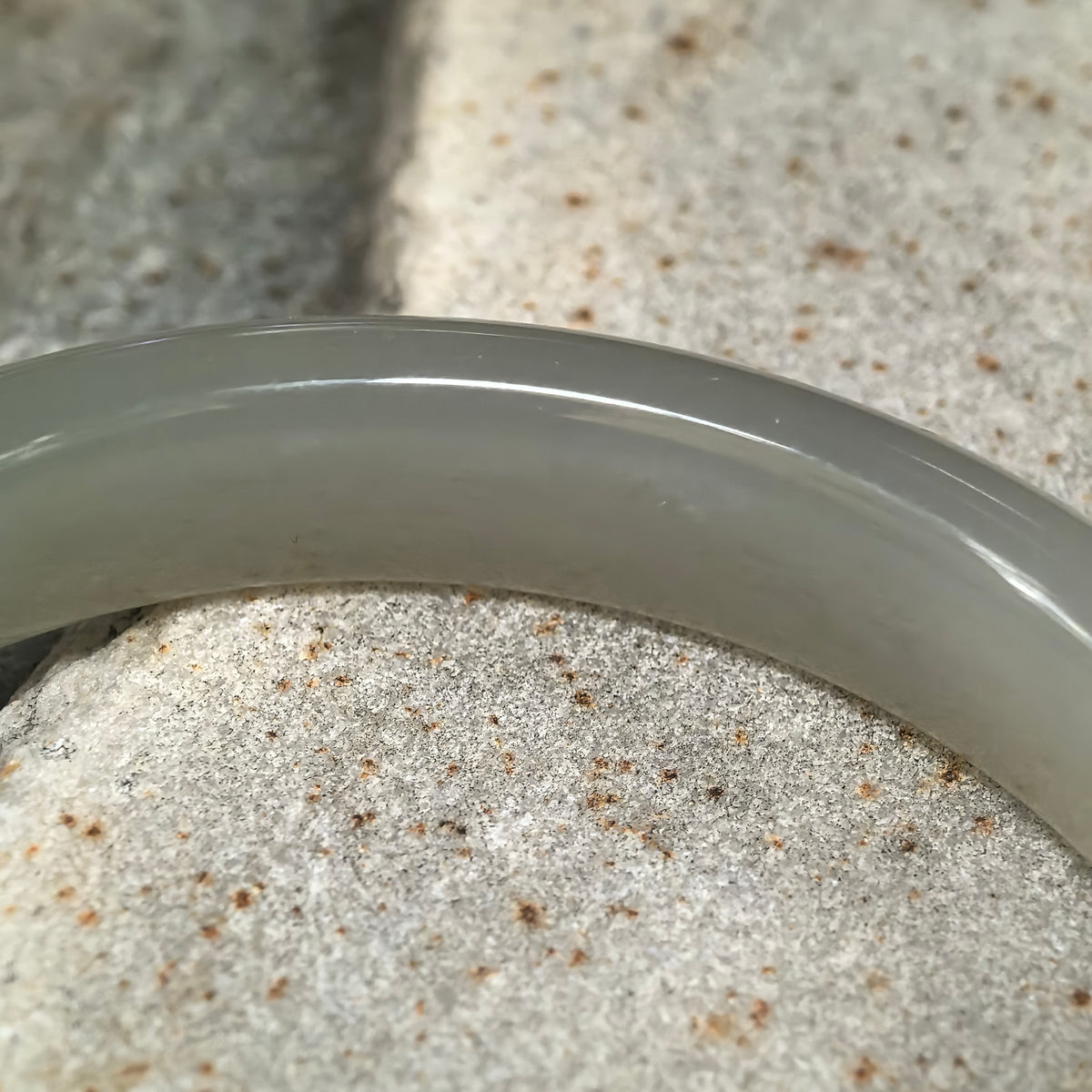 Greenish White D-Shape Nephrite Bangle -57mm