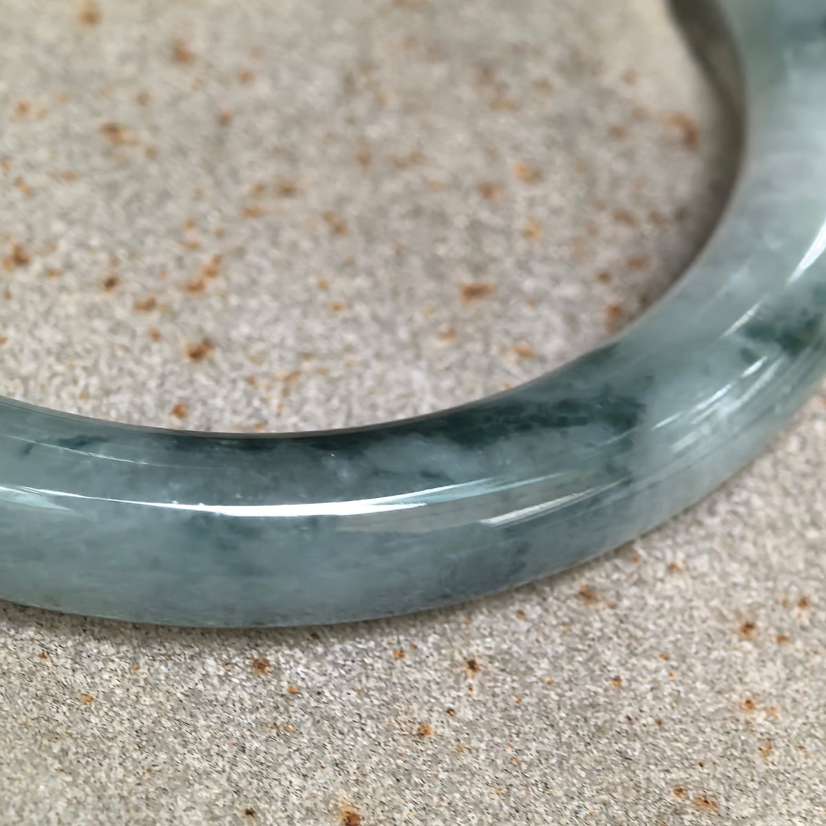 Fine Glutinous Deep Green Floating Flower Round Jadeite Bangle -58mm