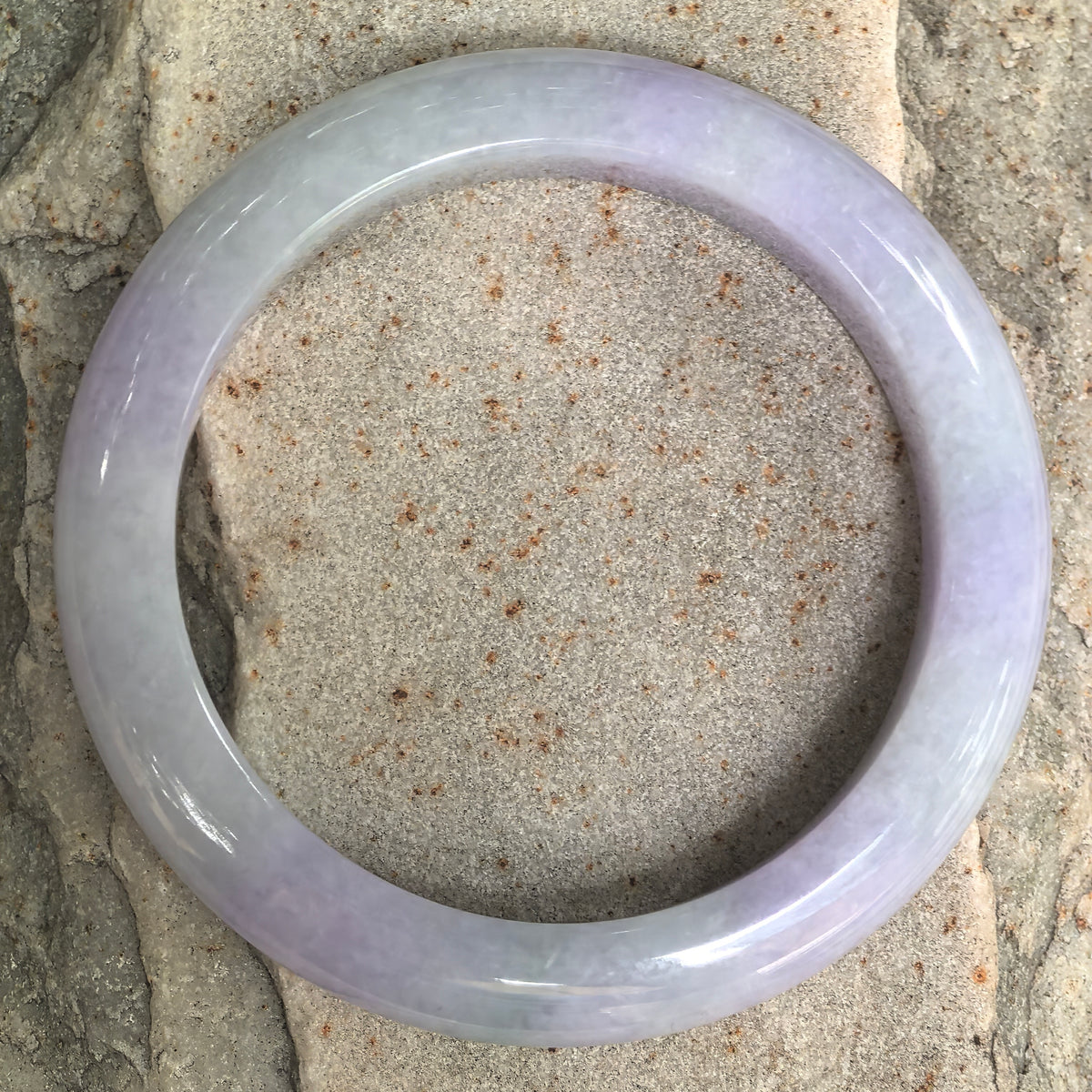 Glutinous Light Lavender D-Shape Jadeite Bangle with Bright Green Accent -56mm
