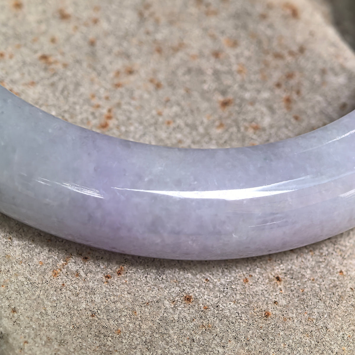 Glutinous Light Lavender D-Shape Jadeite Bangle with Bright Green Accent -56mm