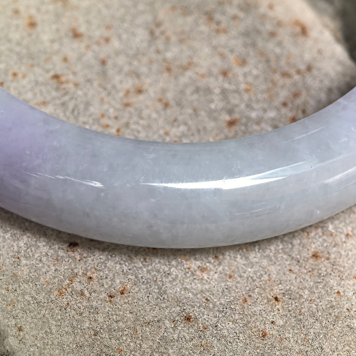 Glutinous Light Lavender D-Shape Jadeite Bangle with Bright Green Accent -56mm