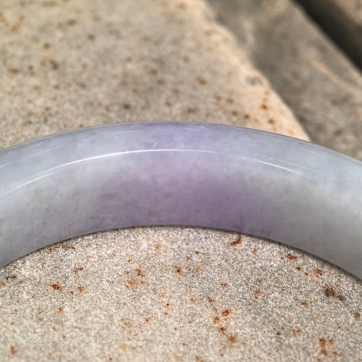Glutinous Light Lavender D-Shape Jadeite Bangle with Bright Green Accent -56mm