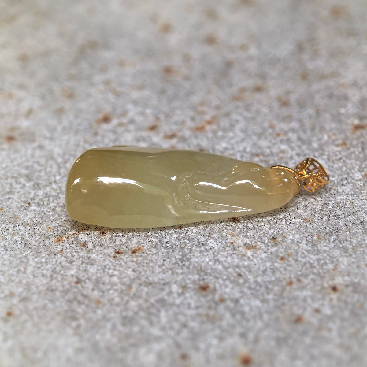 Icy Glutinous Yellow Horse Head Jadeite Pendant