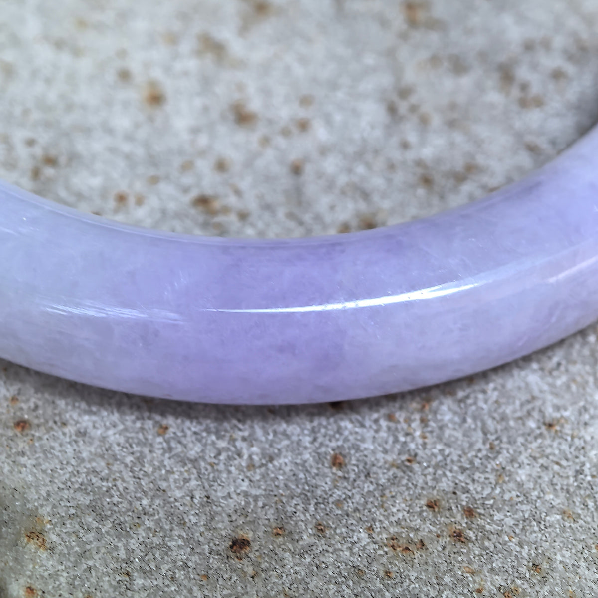 Glutinous Lavender Round Jadeite Bangle -51mm