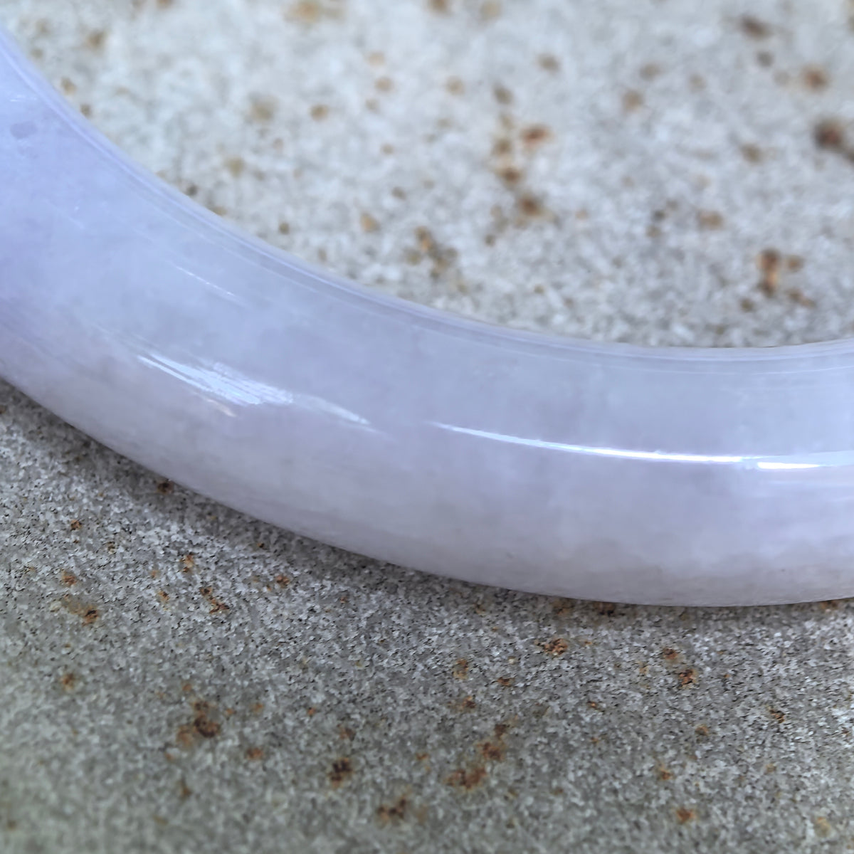 Glutinous Lavender Round Jadeite Bangle -51mm