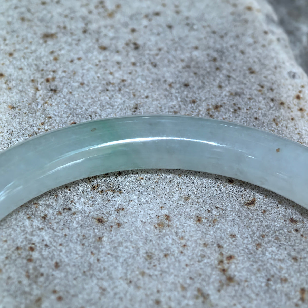 Icy Glutinous Lihgt Green Round Jadeite Bangle -55mm