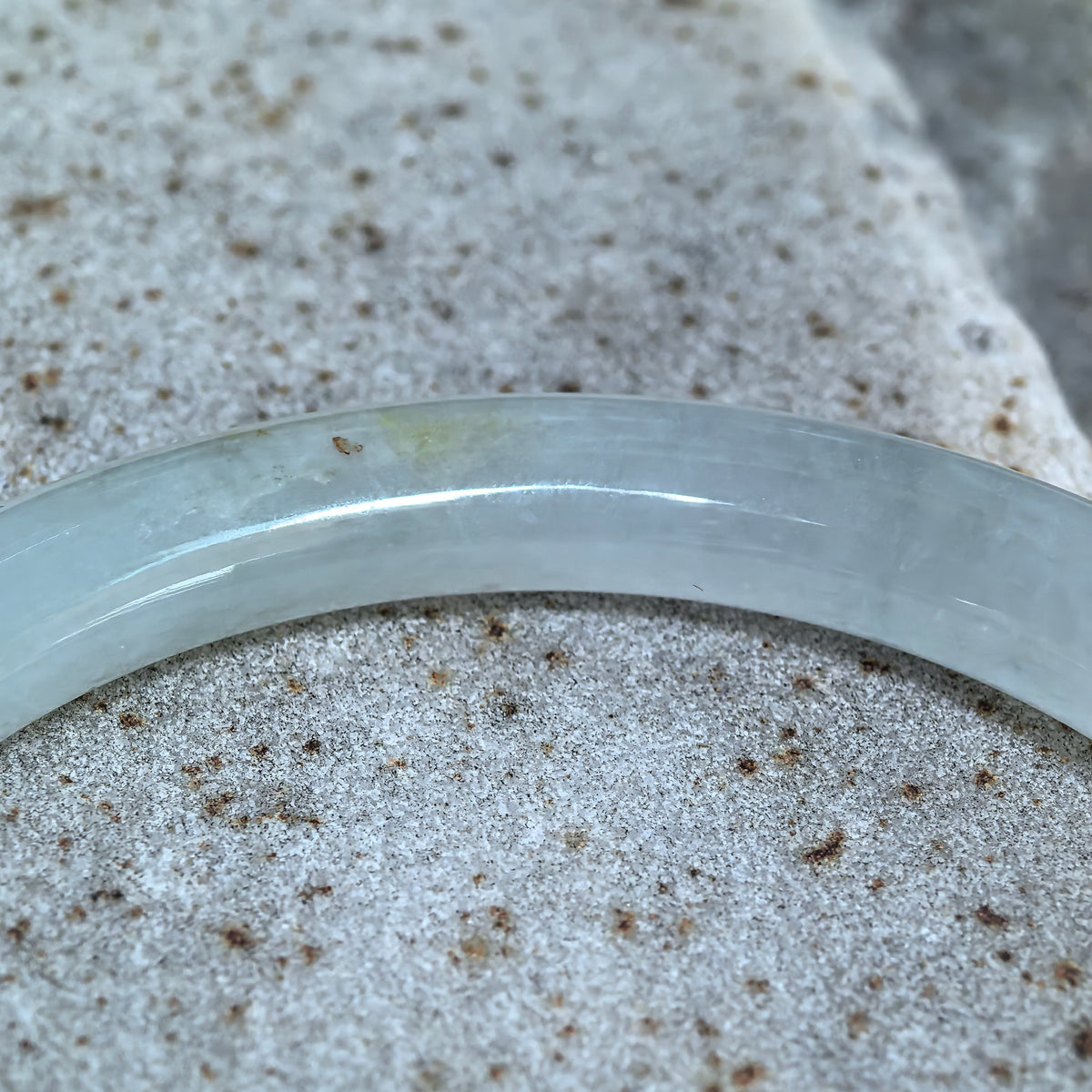 Icy Glutinous Lihgt Green Round Jadeite Bangle -55mm