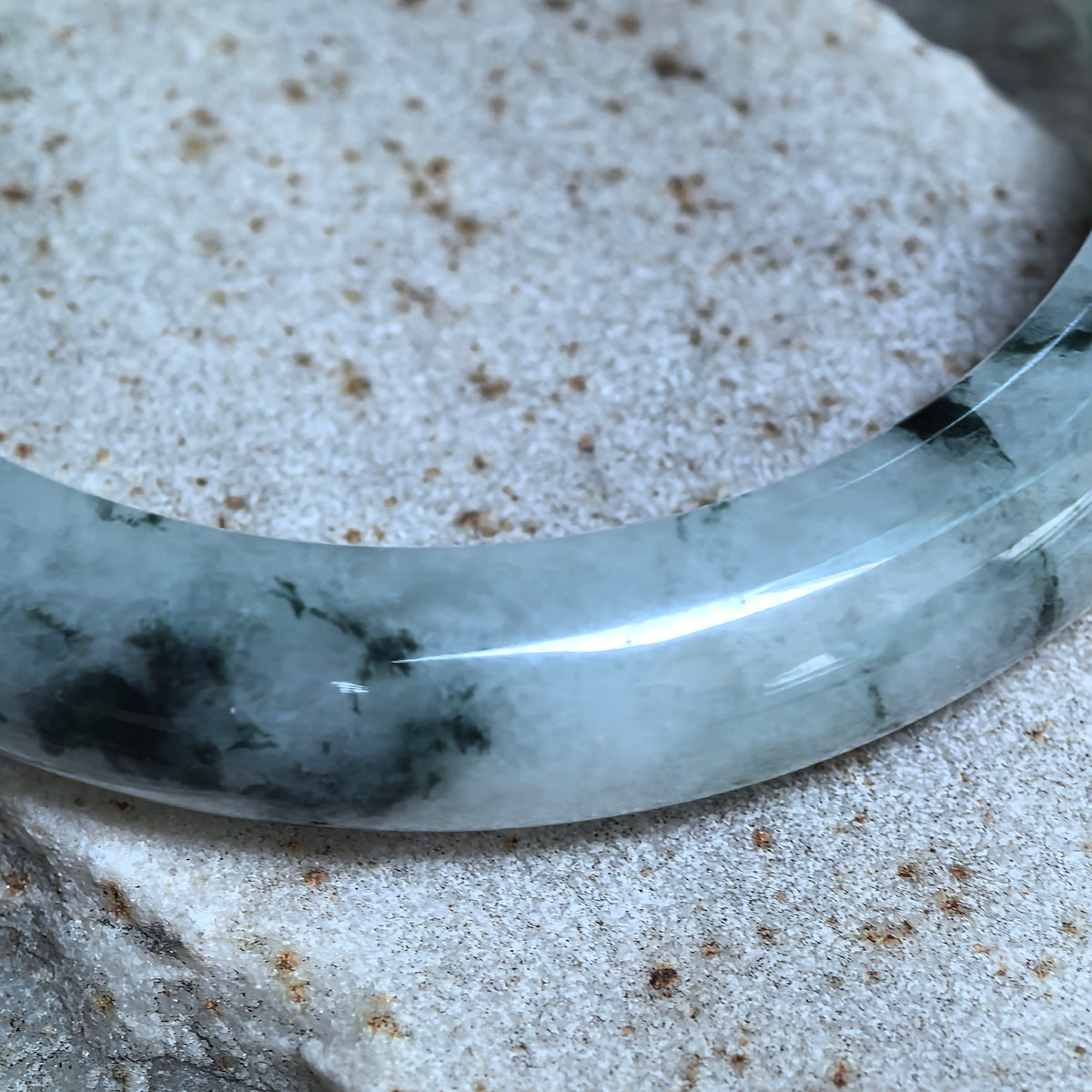 Glutinous Jadeite D-Shape Bangle with Deep Green Floating Patterns -58mm