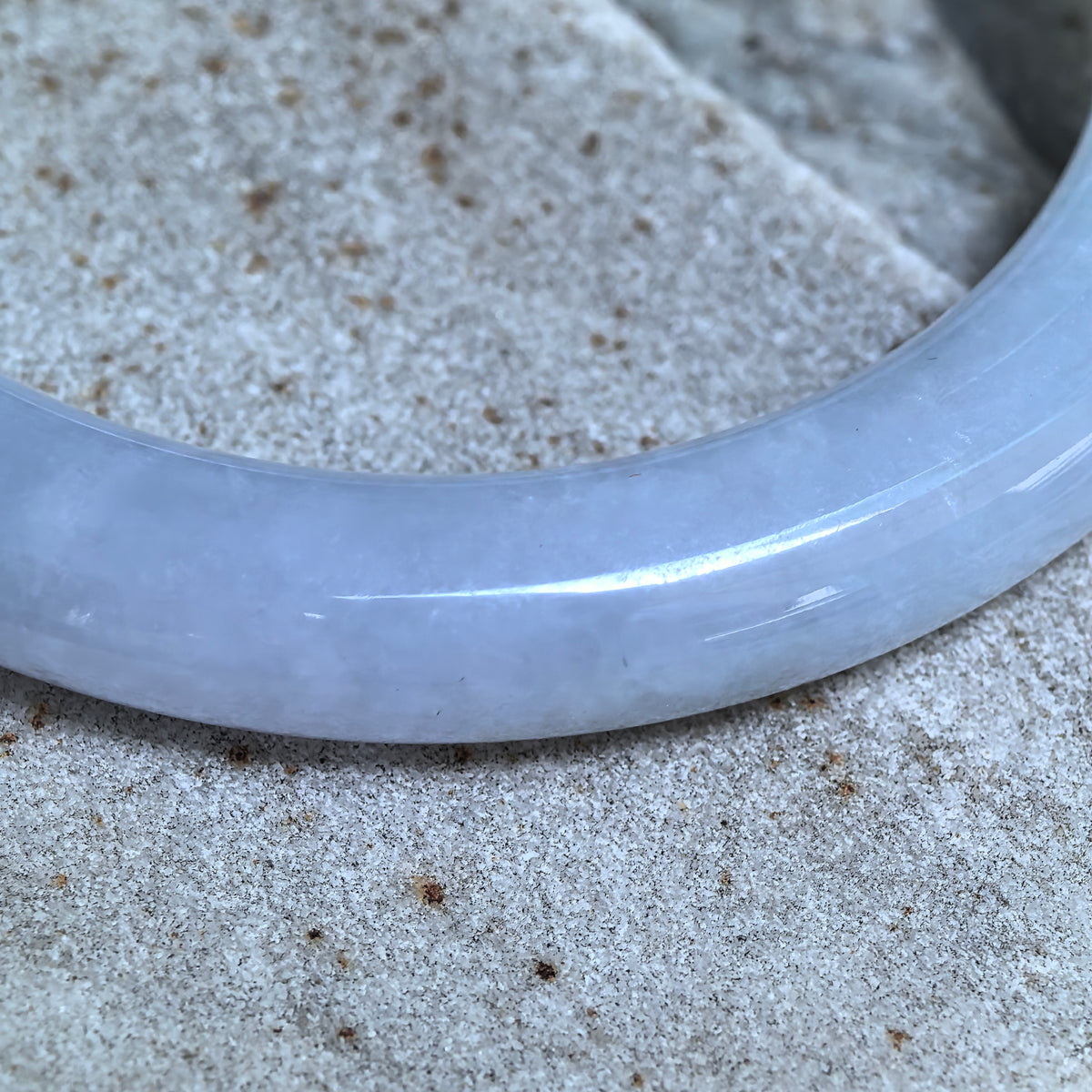 Glutinous Pale Lavender Round Jadeite Bangle -55mm