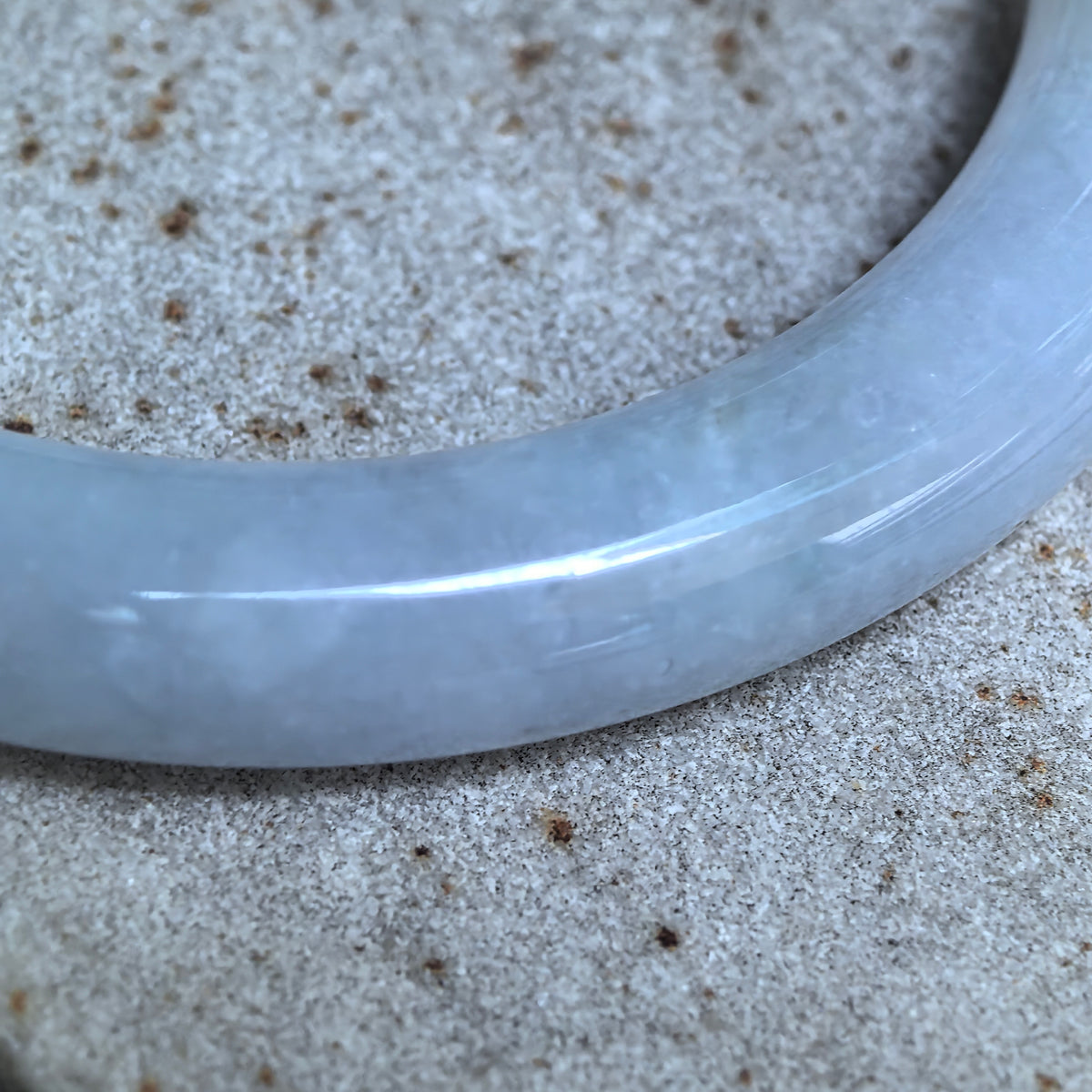 Glutinous Pale Lavender Round Jadeite Bangle -55mm