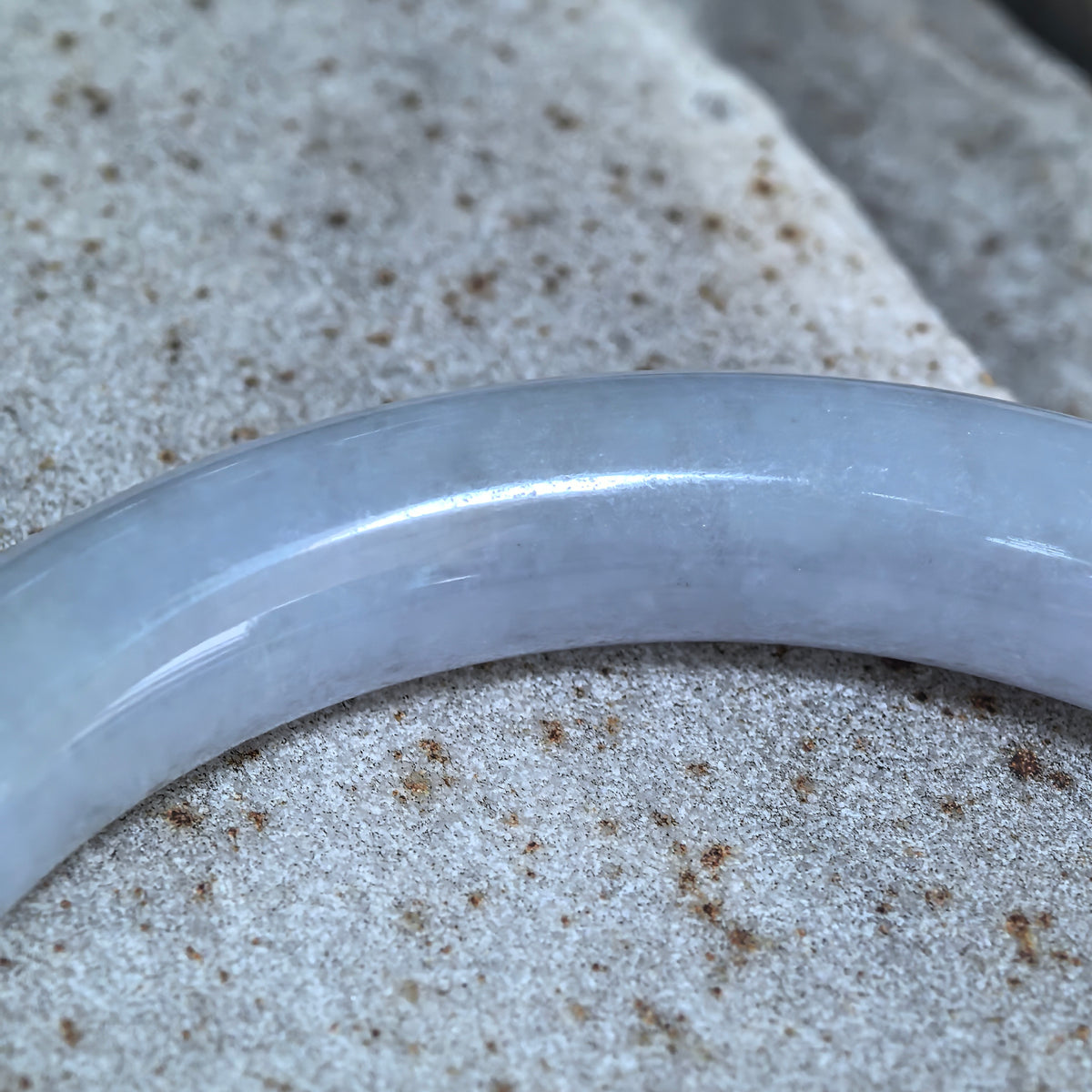 Glutinous Pale Lavender Round Jadeite Bangle -55mm