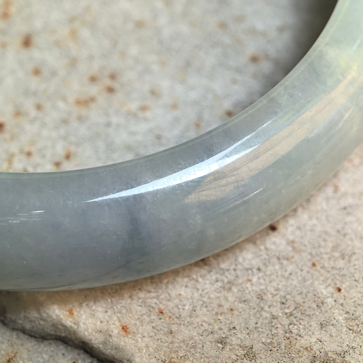 Glutinous Denim Blue D-Shape Jadeite Bangle with Floating Patterns -57mm