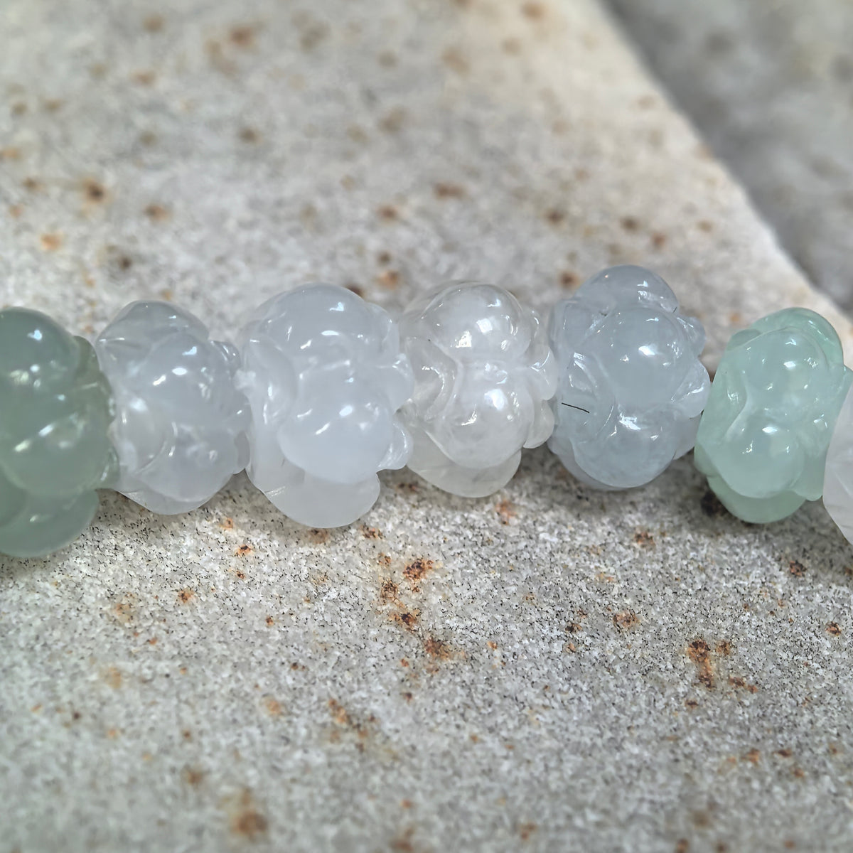 Fine Glutinous Light Green and White Lotus-Carved Jadeite Bead Bracelet -8mm
