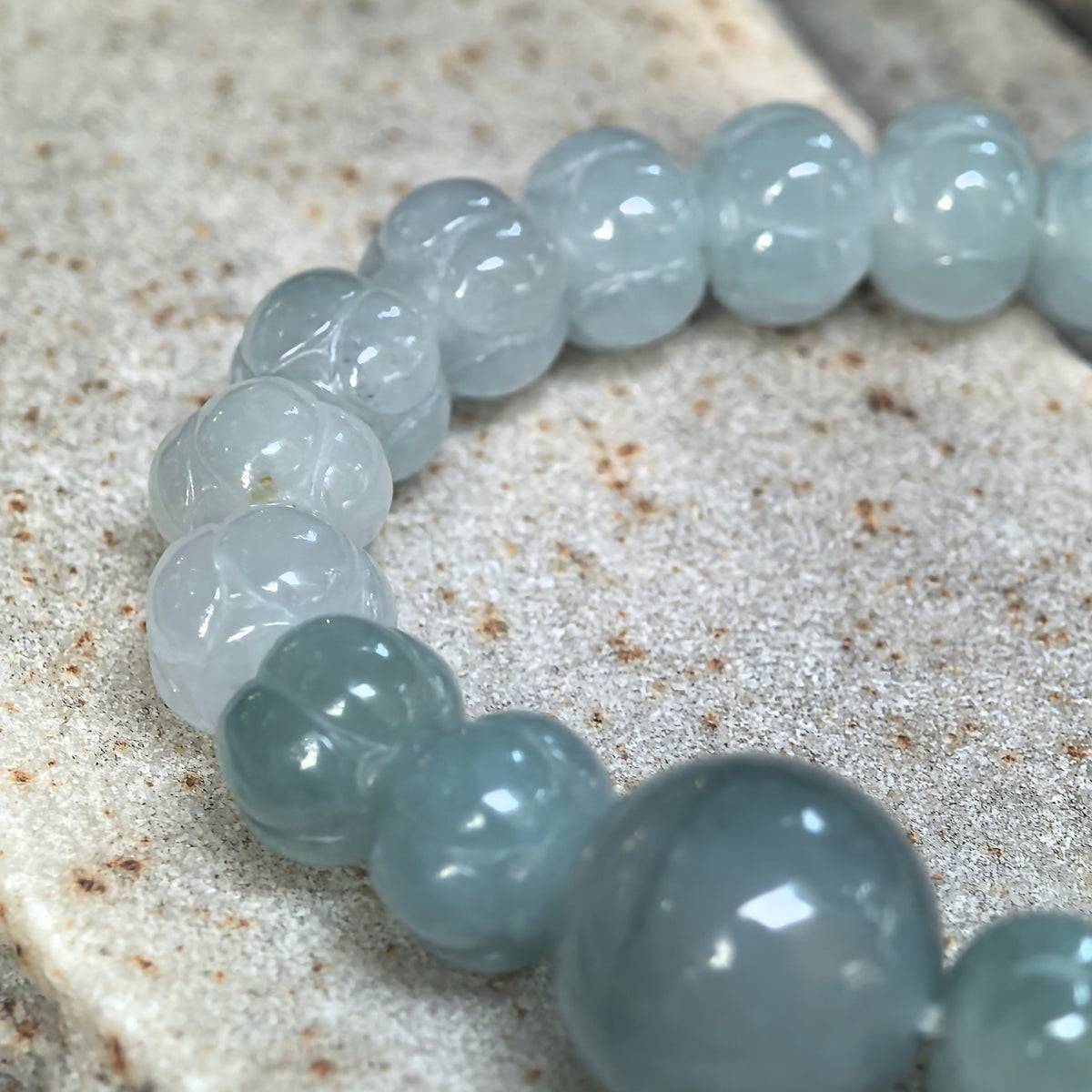 Fine Glutinous Light Green Gradient Lotus-Carved Jadeite Bead Bracelet -7.5mm