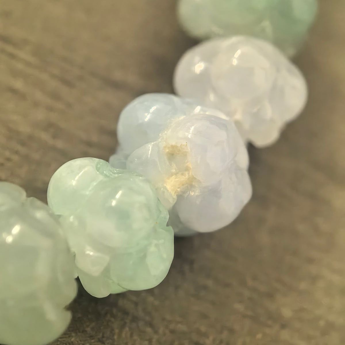 Fine Glutinous Light Green and White Lotus-Carved Jadeite Bead Bracelet -8mm