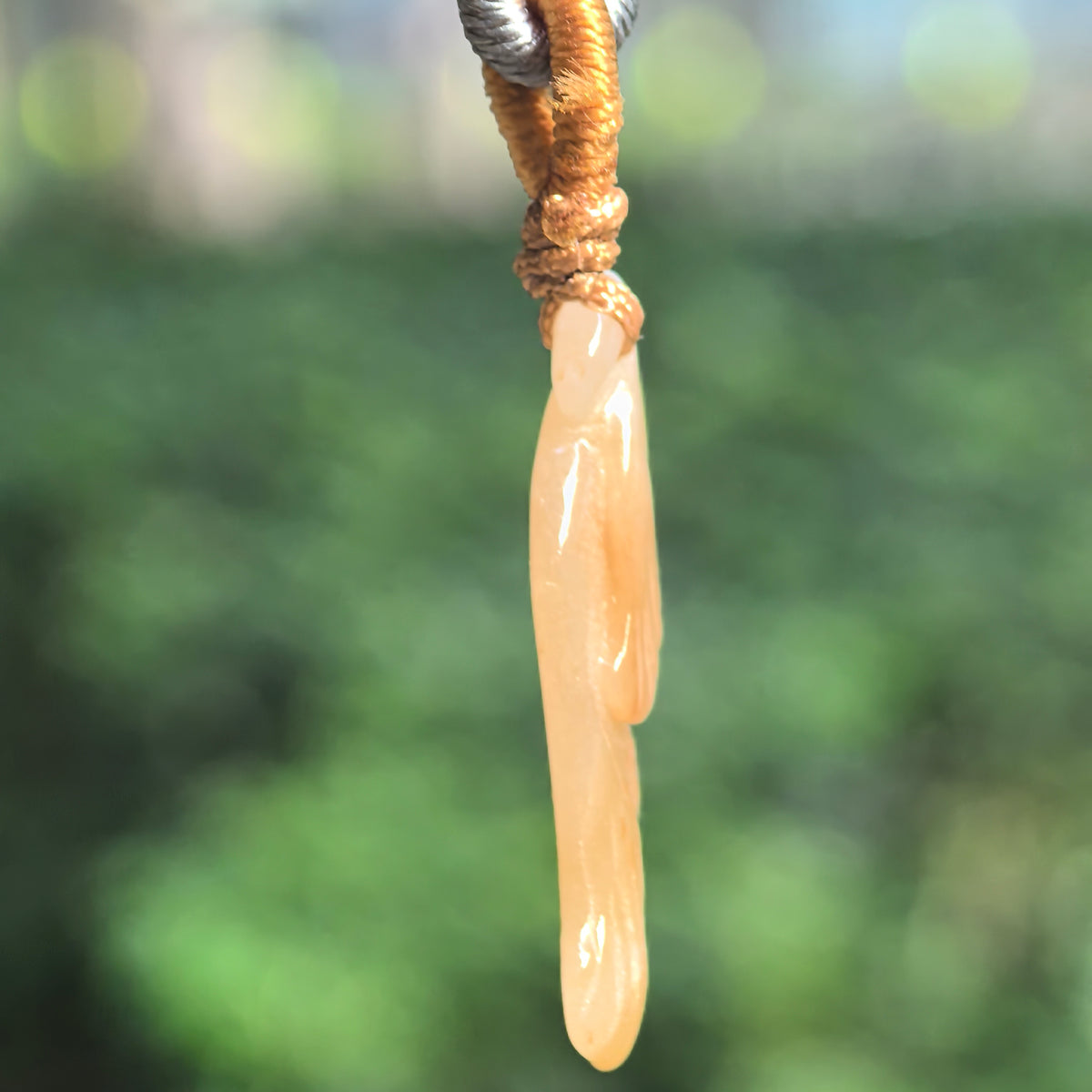 Fine Glutinous Yellow Ginkgo Leaf Jadeite Pendant