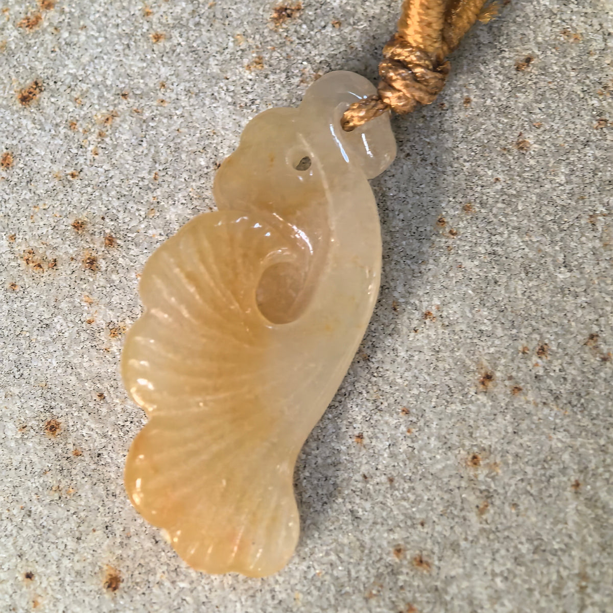 Fine Glutinous Yellow Ginkgo Leaf Jadeite Pendant