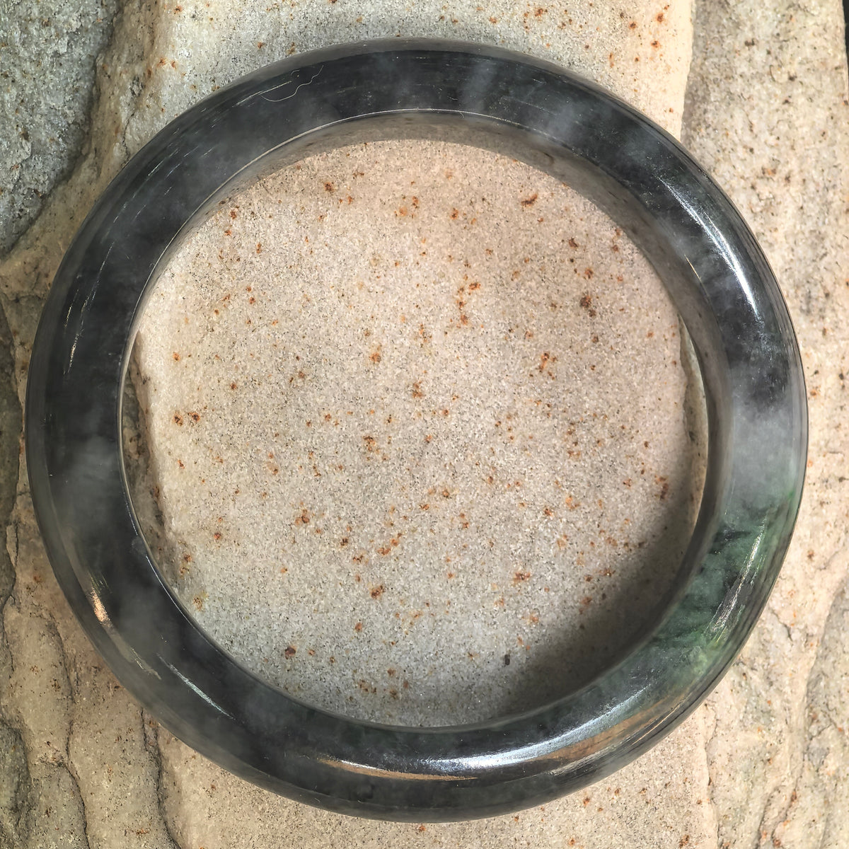 Glutinous Black-and-Green D-Shape Jadeite Bangle – 60mm