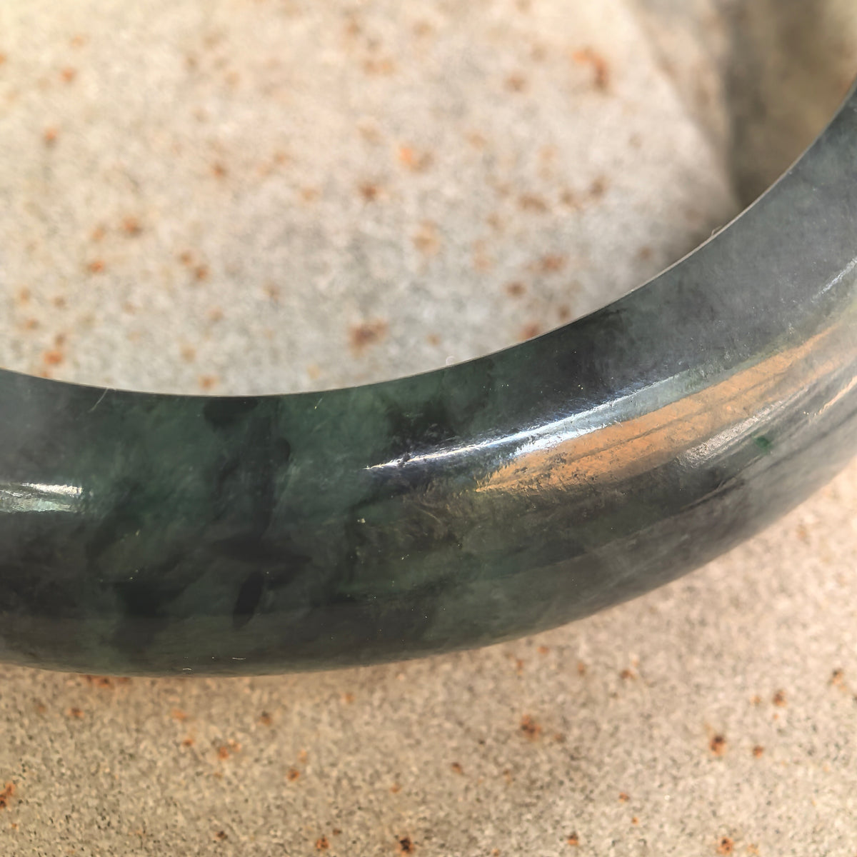 Glutinous Black-and-Green D-Shape Jadeite Bangle – 60mm