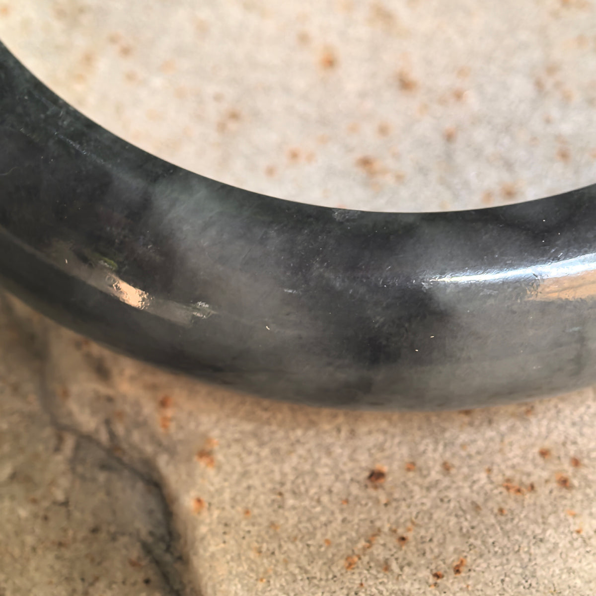 Glutinous Black-and-Green D-Shape Jadeite Bangle – 60mm