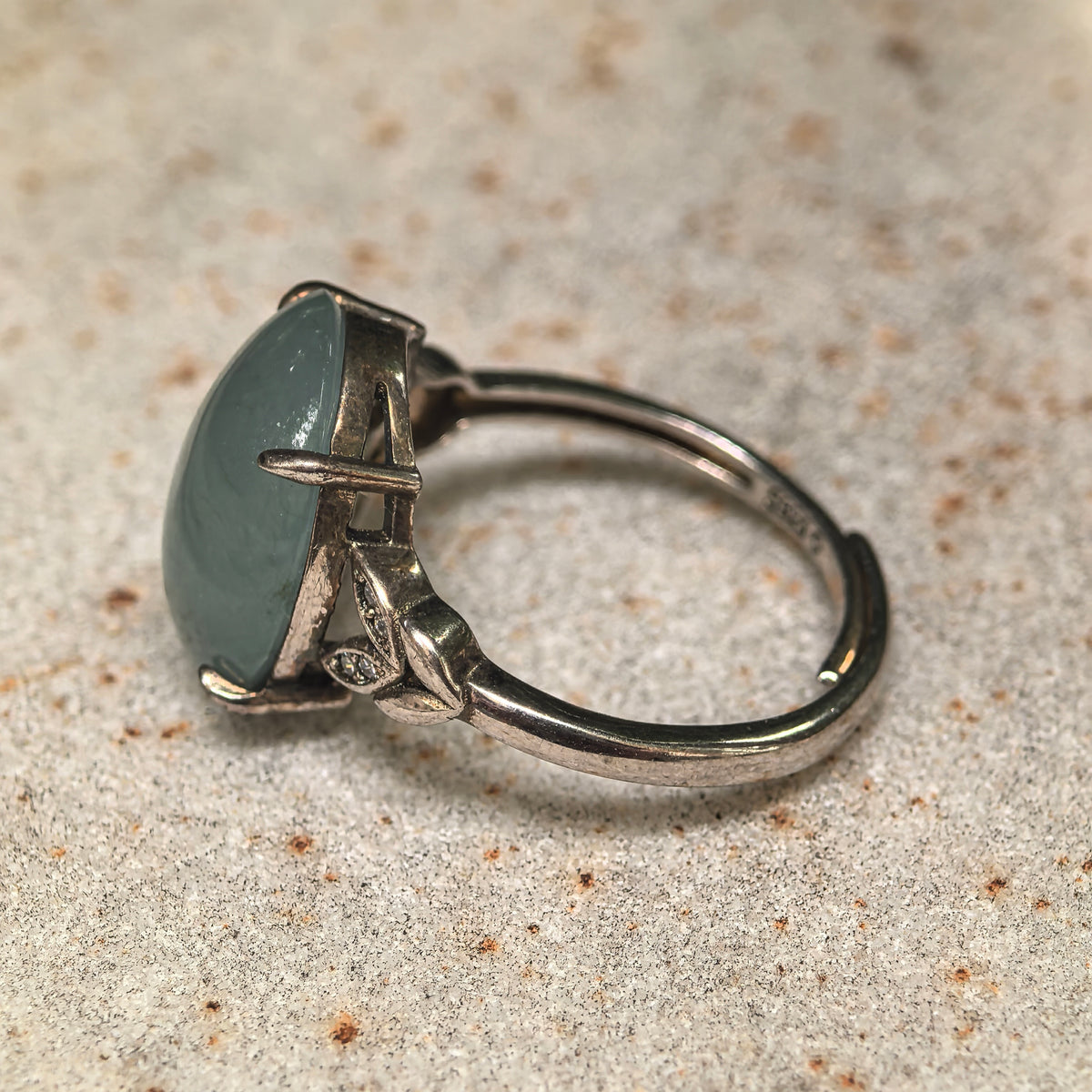 Icy Glutinous Lake Green Oval Jadeite Ring -US8 Adjustable
