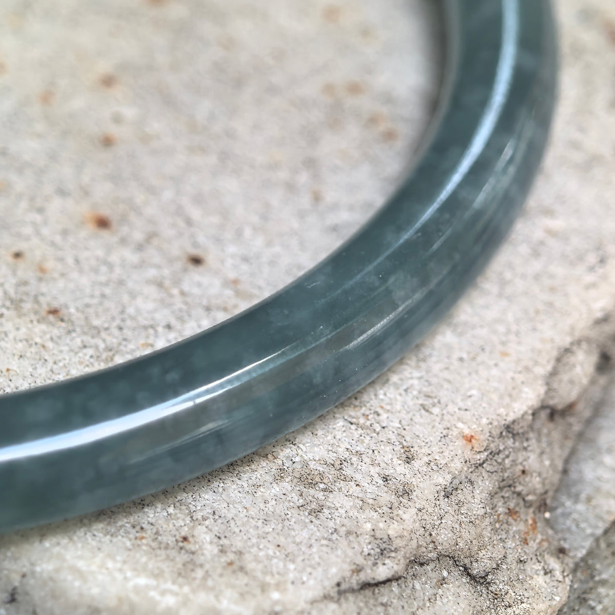Icy Glutinous Green Slim Round Jadeite Bangle -59mm