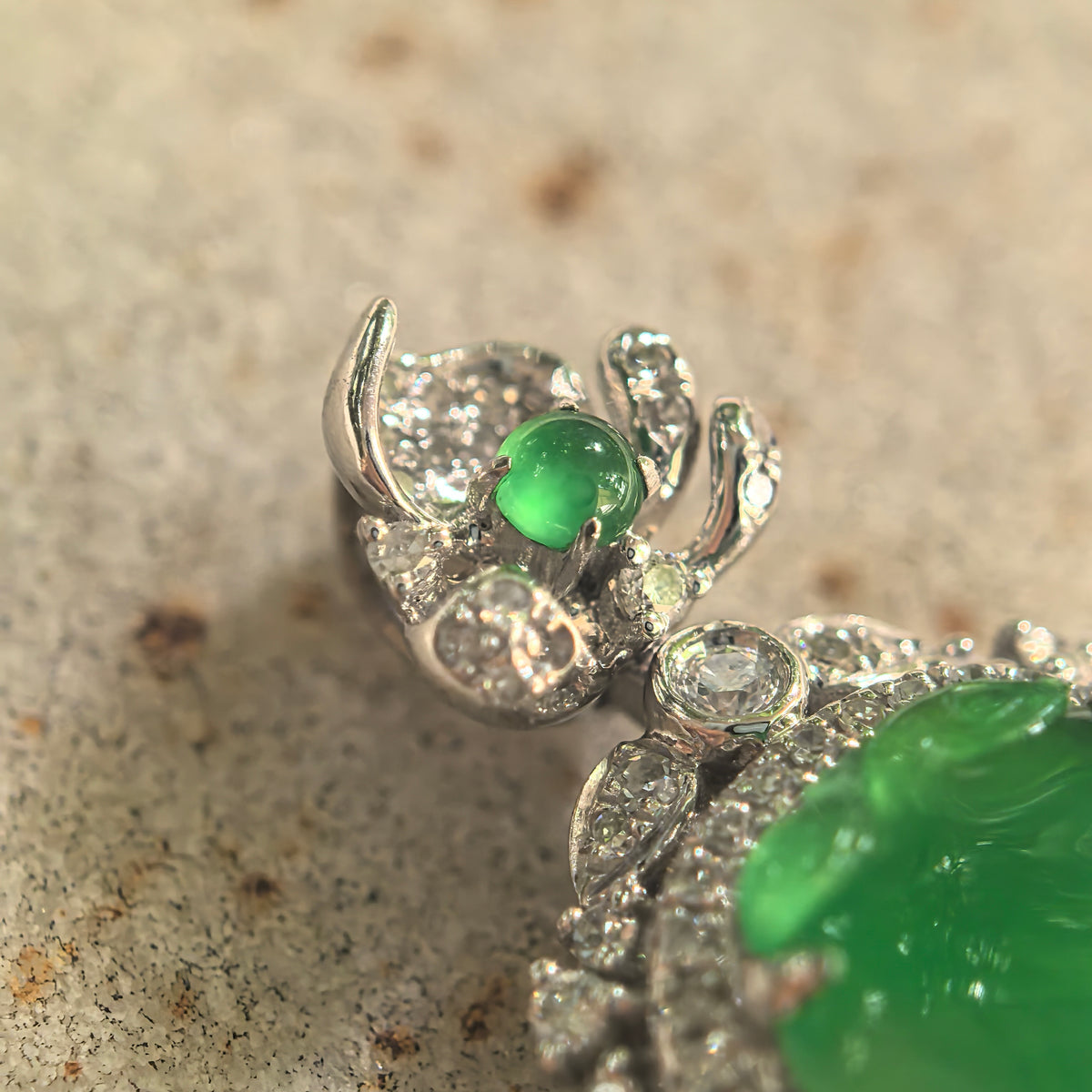 Icy Glutinous Bright Green Pear-Shaped Jadeite Pendant