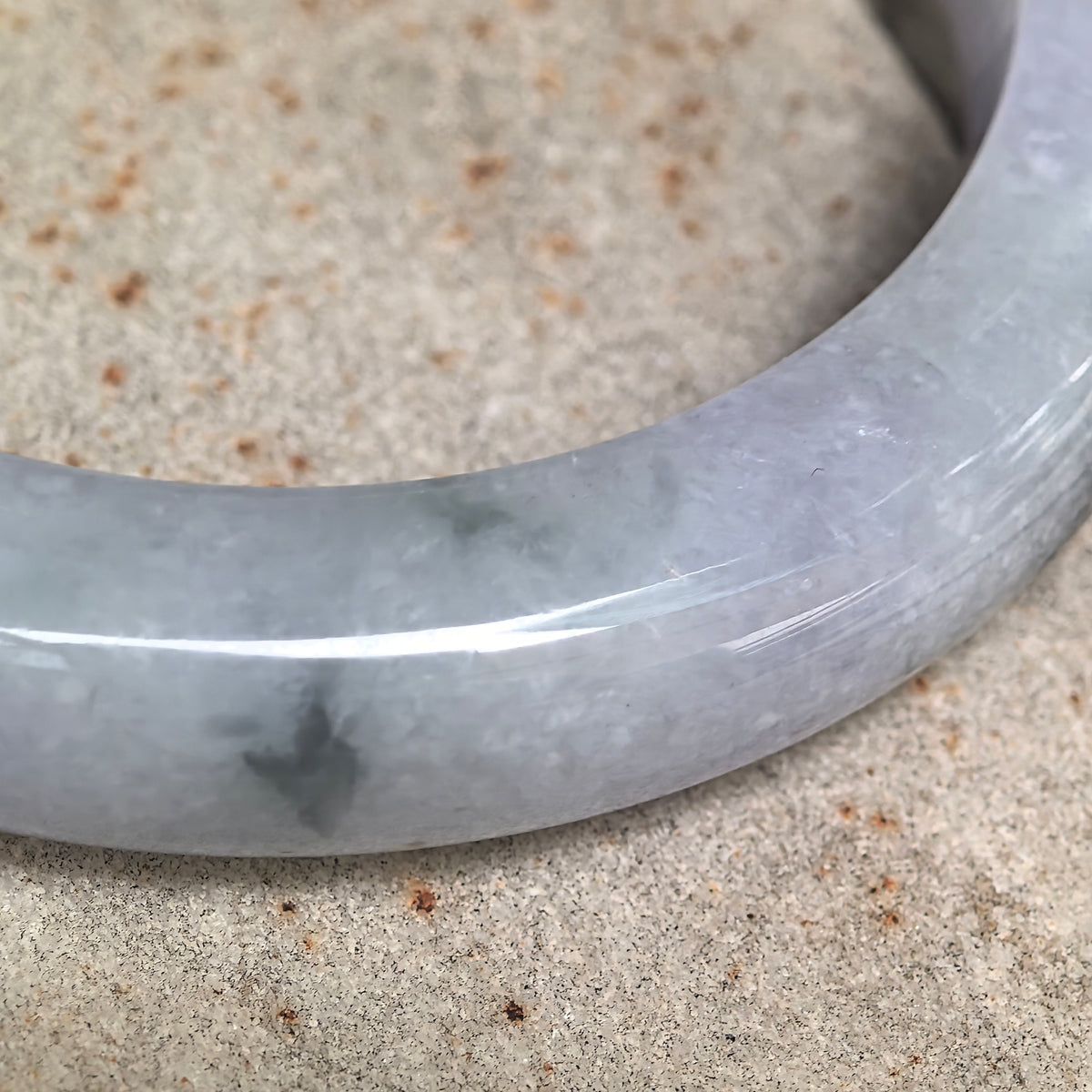 Glutinous Pale Lavender D-Shape Jadeite Bangle with Dark Patterns -57mm