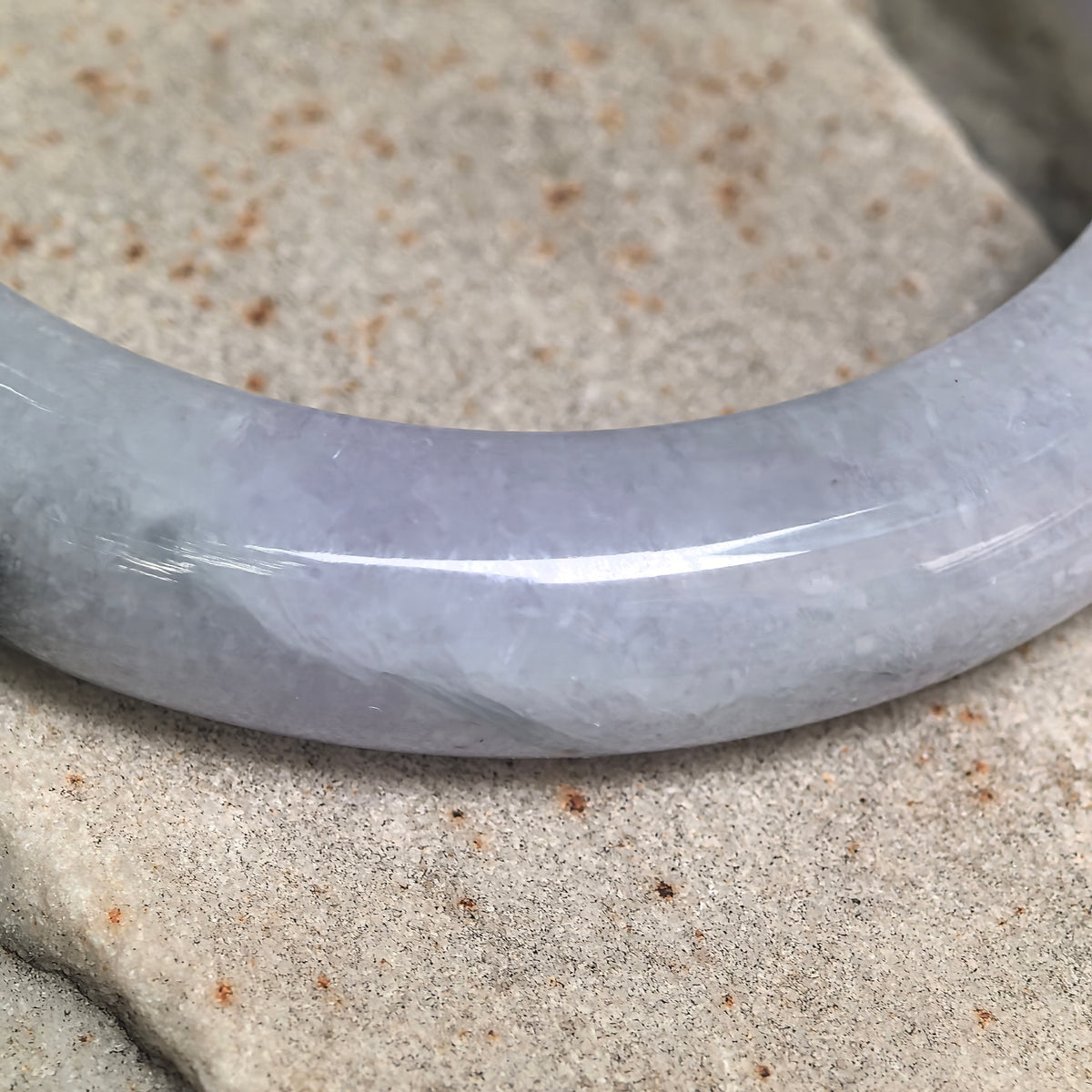 Glutinous Pale Lavender D-Shape Jadeite Bangle with Dark Patterns -57mm