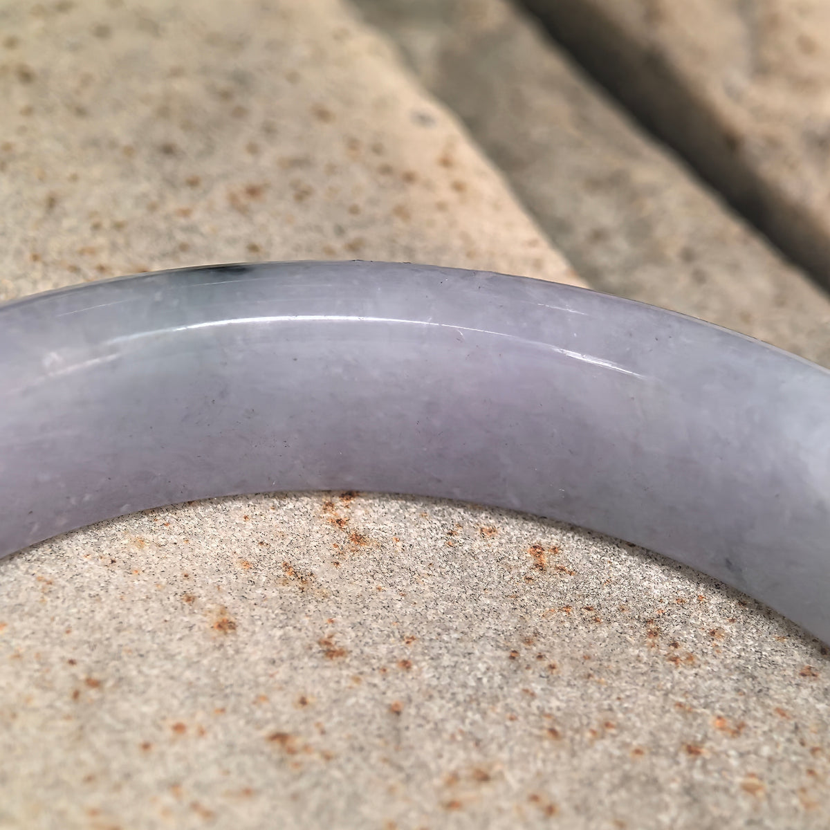 Glutinous Pale Lavender D-Shape Jadeite Bangle with Dark Patterns -57mm