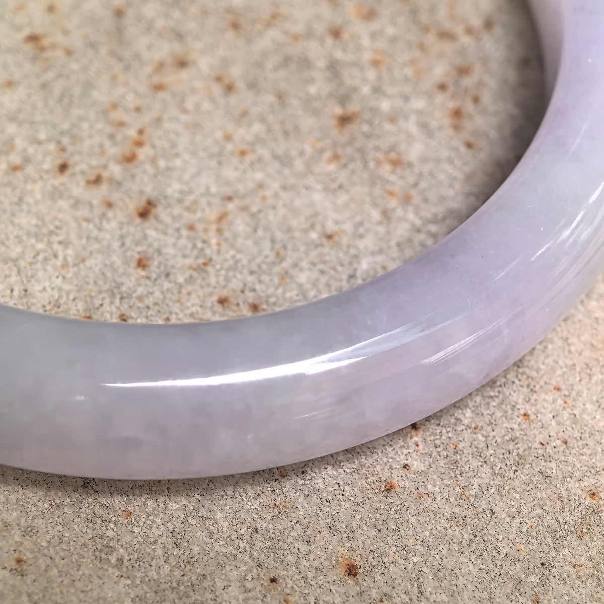 Glutinous Pale Lavender and Light Green D-Shape Jadeite Bangle -52mm