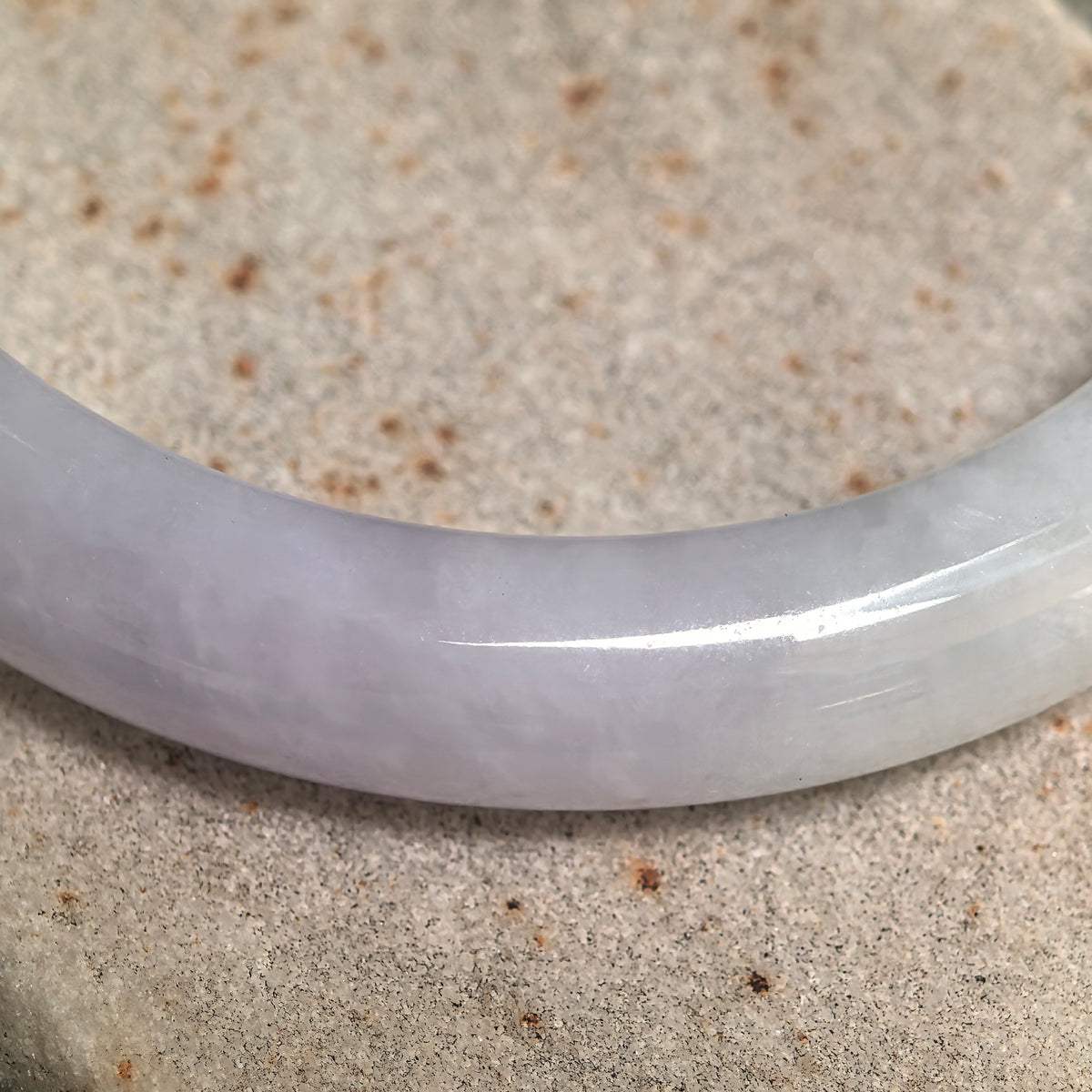 Glutinous Pale Lavender and Light Green D-Shape Jadeite Bangle -52mm