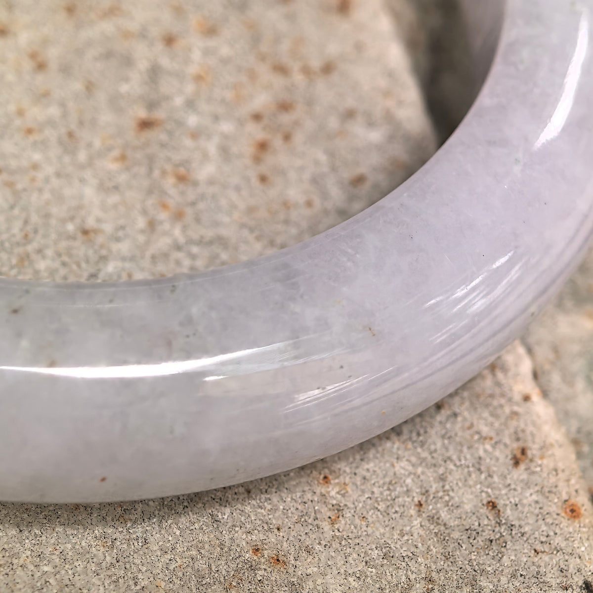 Glutinous Pale Lavender D-Shape Jadeite Bangle with Golden Flecks -55mm
