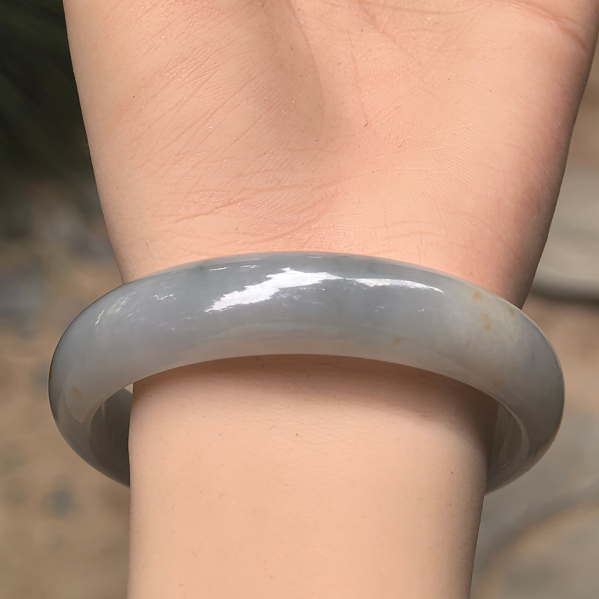 Fine Glutinous Pale White and Green D-Shape Jadeite Bangle with Golden Flecks -59mm
