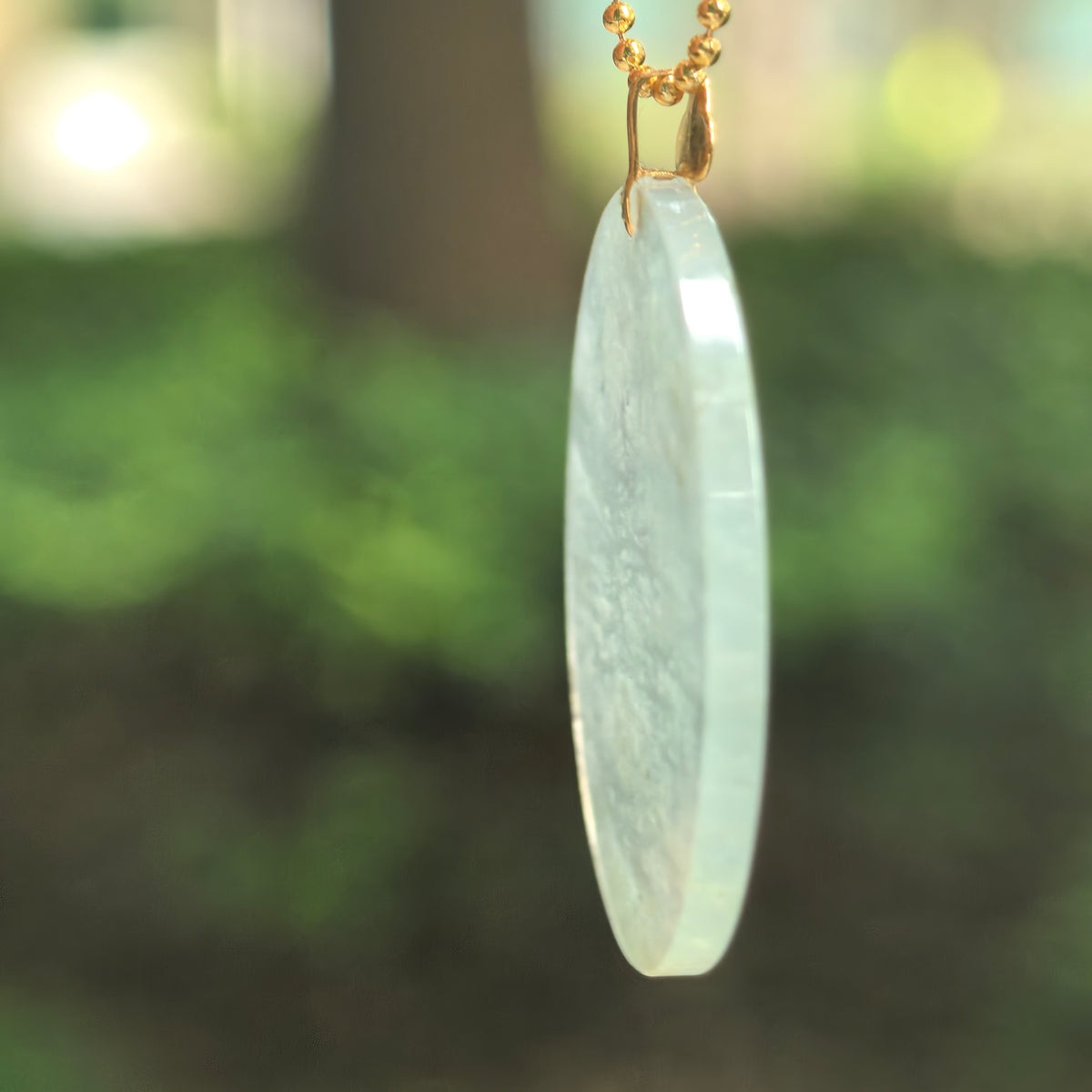 Icy White Jadeite Round Plain Plaque Pendant with Flowing Snowflake Inclusions