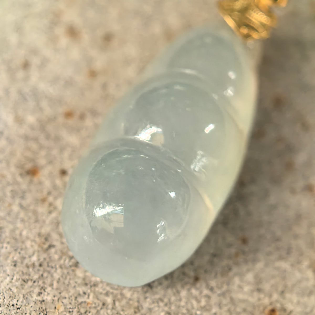Icy Glutinous Pale Green Jadeite Bean Pod Pendant