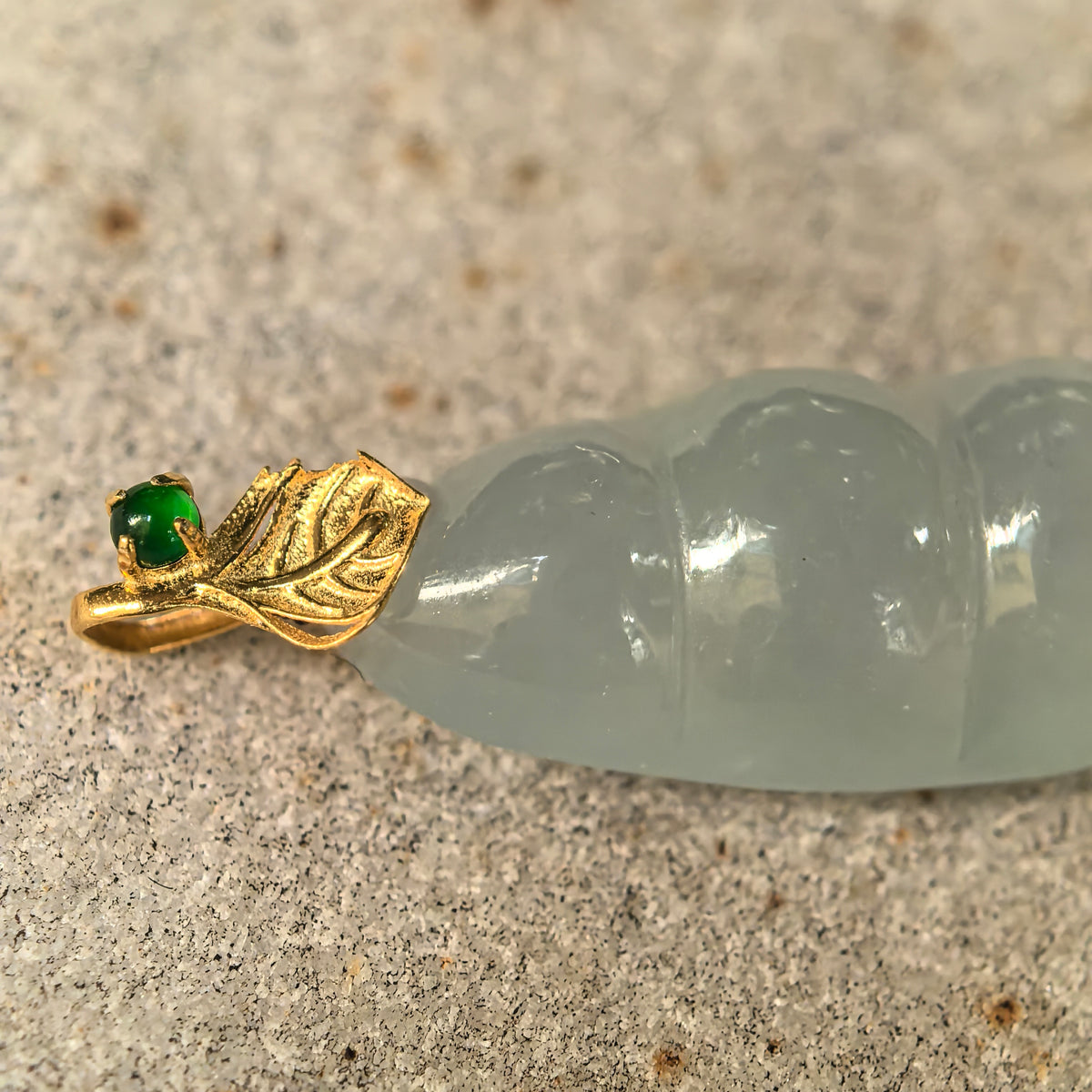 Icy Glutinous Pale Green Jadeite Bean Pod Pendant