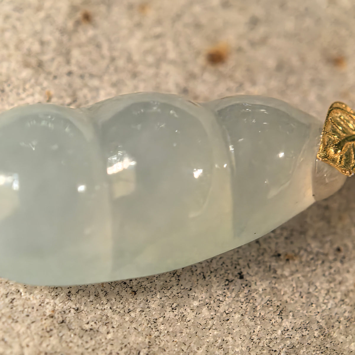 Icy Glutinous Pale Green Jadeite Bean Pod Pendant