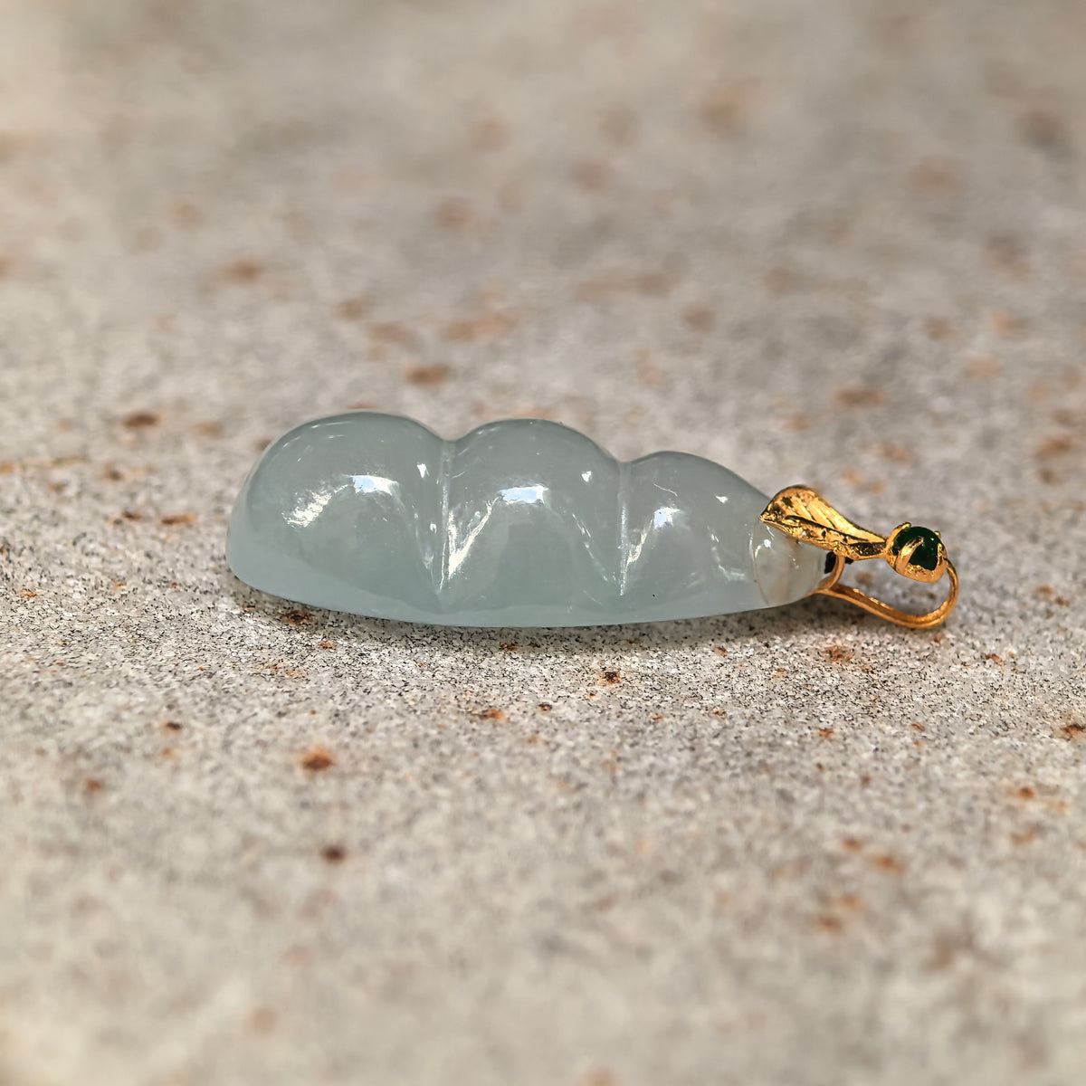 Icy Glutinous Pale Green Jadeite Bean Pod Pendant
