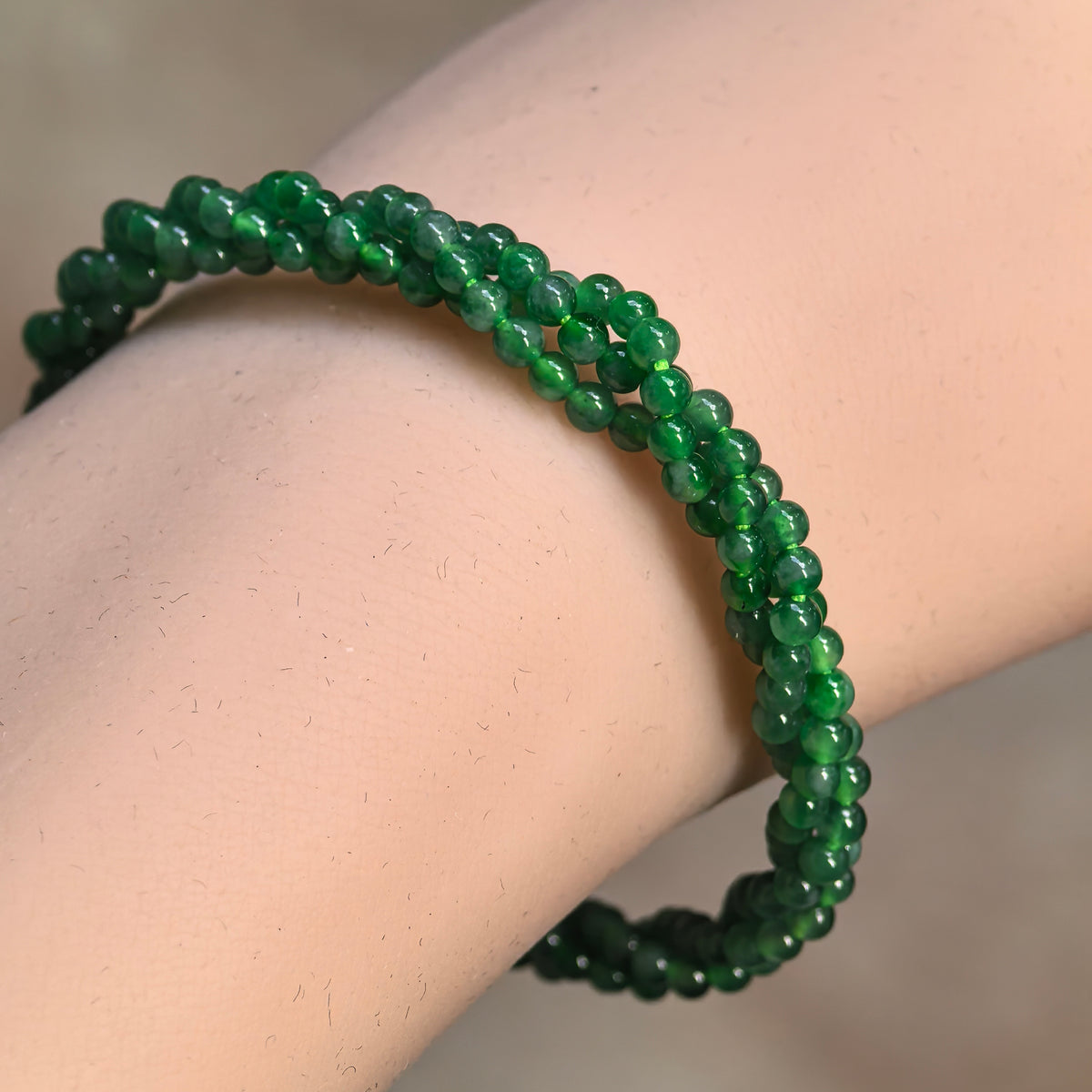 Icy Green Twisted Jadeite Bead Bracelet -3mm
