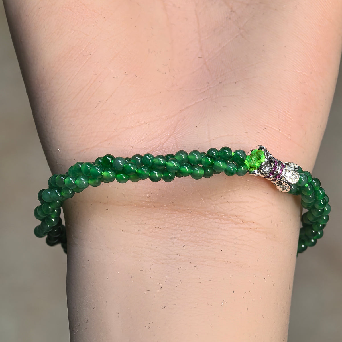 Icy Green Twisted Jadeite Bead Bracelet -3mm