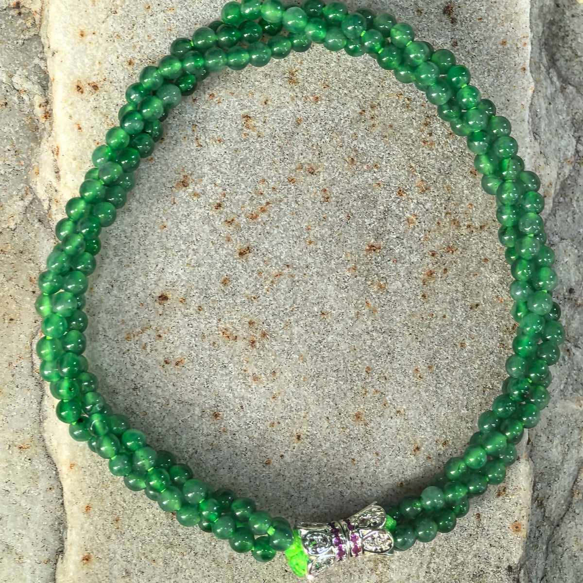 Icy Green Twisted Jadeite Bead Bracelet -3mm