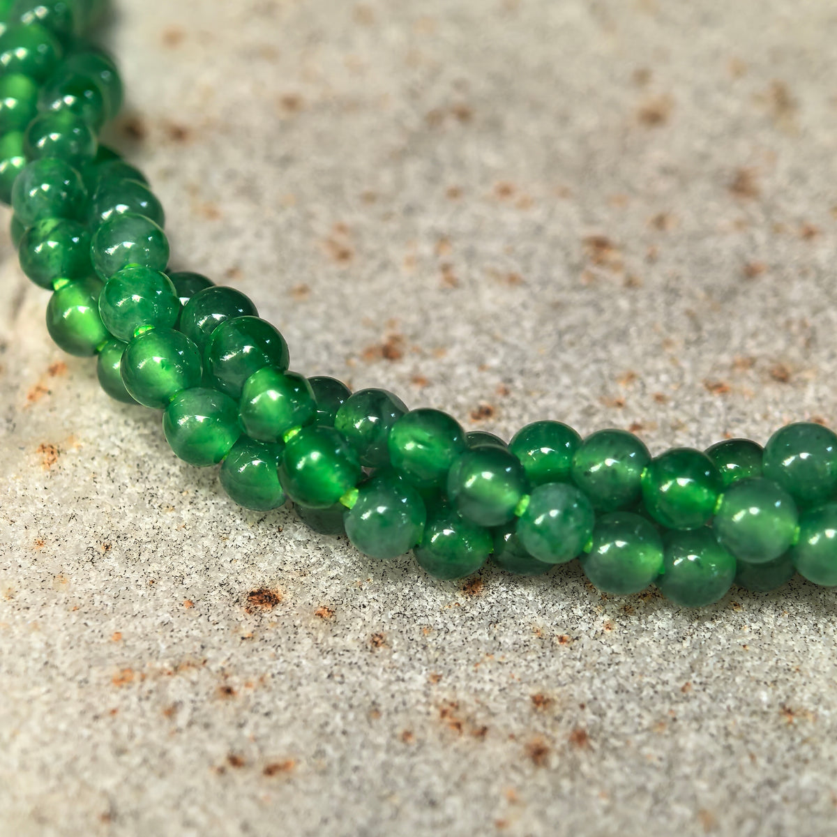 Icy Green Twisted Jadeite Bead Bracelet -3mm