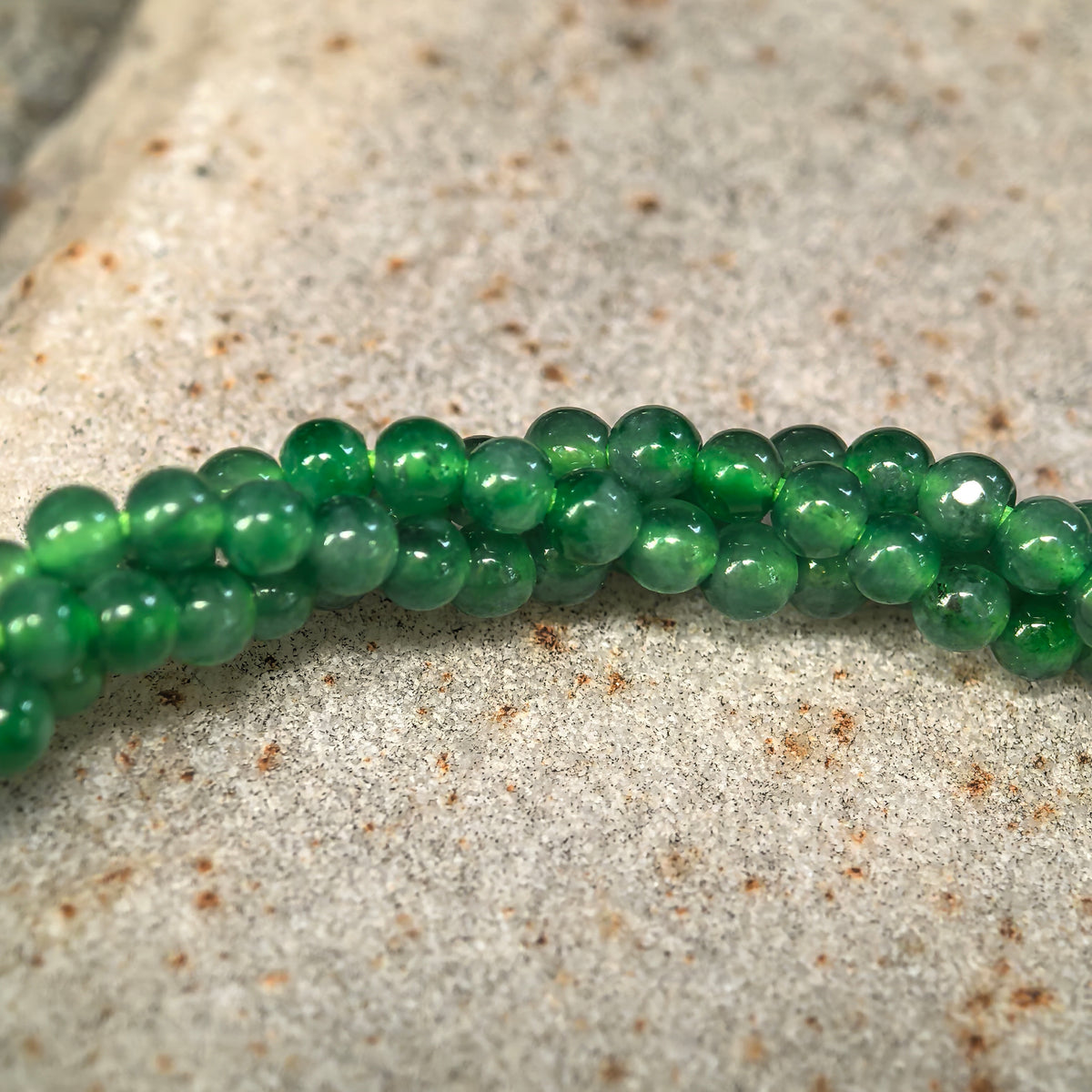 Icy Green Twisted Jadeite Bead Bracelet -3mm