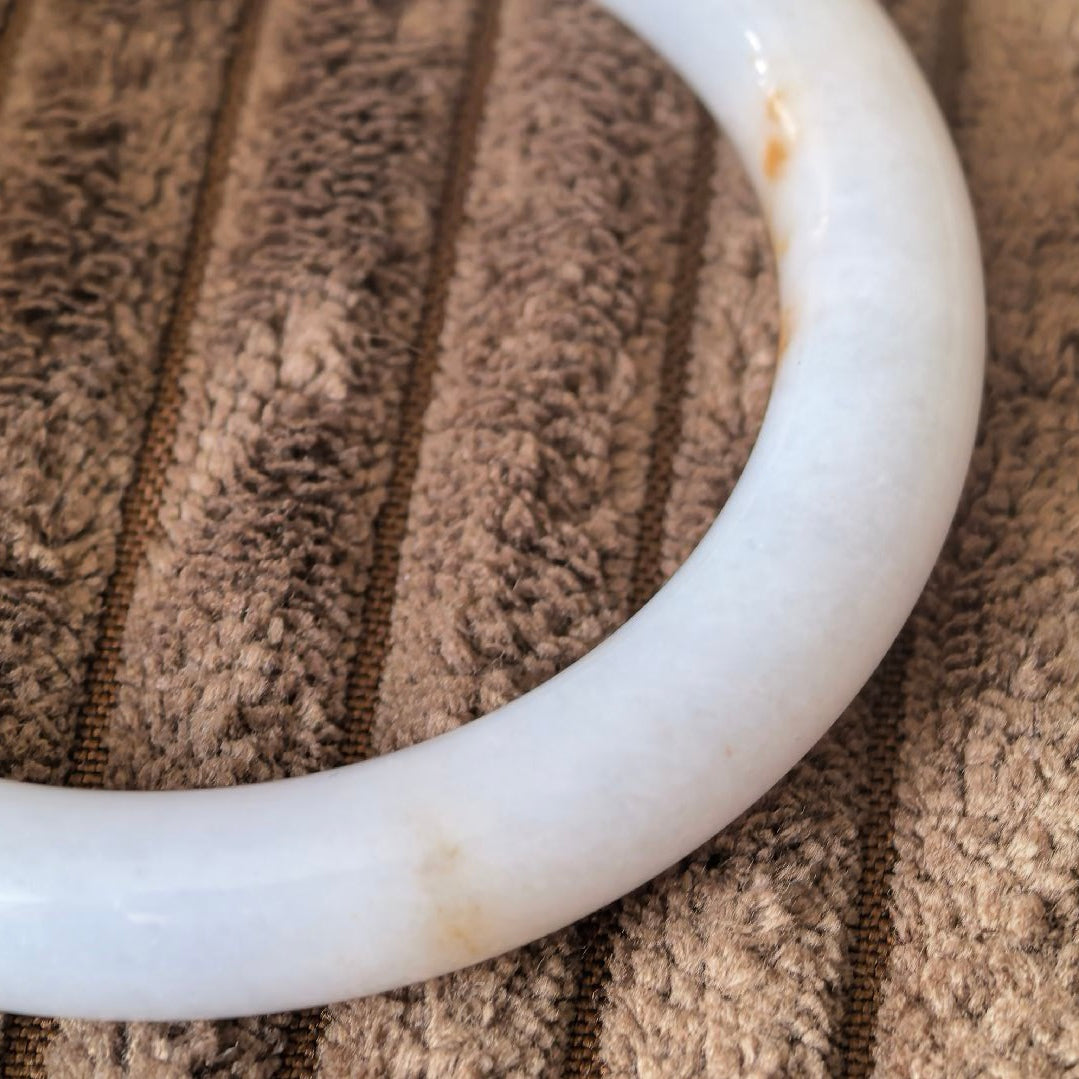 Natural Grade-A Jadeite Golden Splash Round Bangle · Burmese Jade 55mm