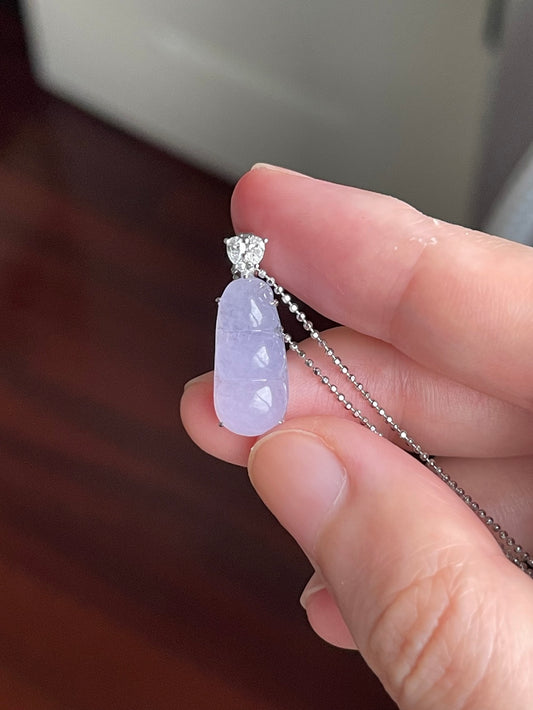 Natural Grade-A Jadeite “Fortune Bean” Pendant – Icy Lavender Jade with 18K Gold & Diamond Setting · Burmese Jade